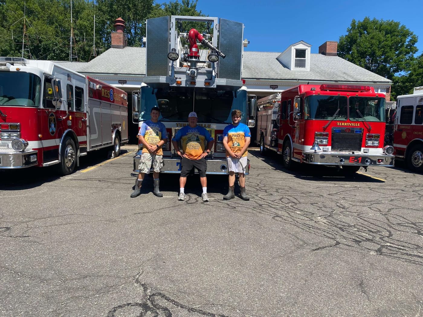 Pal's Power Washing team